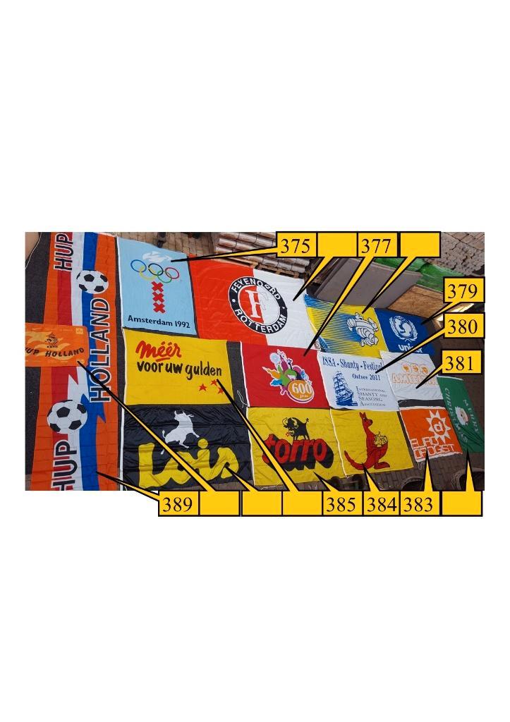 Vlaggen diversen, Diversen, Vlaggen en Wimpels, Zo goed als nieuw, Ophalen of Verzenden