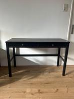 Mooi zwart bureau met 2 lades, Huis en Inrichting, Bureaus, Ophalen, Gebruikt, Bureau