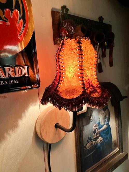 2 mancave bar wandlampjes leer met franjes, Huis en Inrichting, Lampen | Wandlampen, Gebruikt, Ophalen of Verzenden