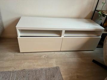 Besta Ikea tv meubel met glasplaat