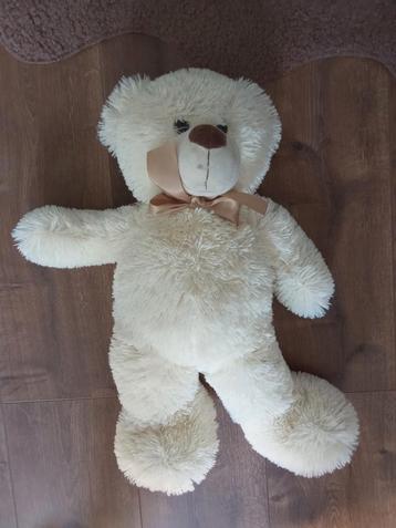 Knuffels beschikbaar voor biedingen