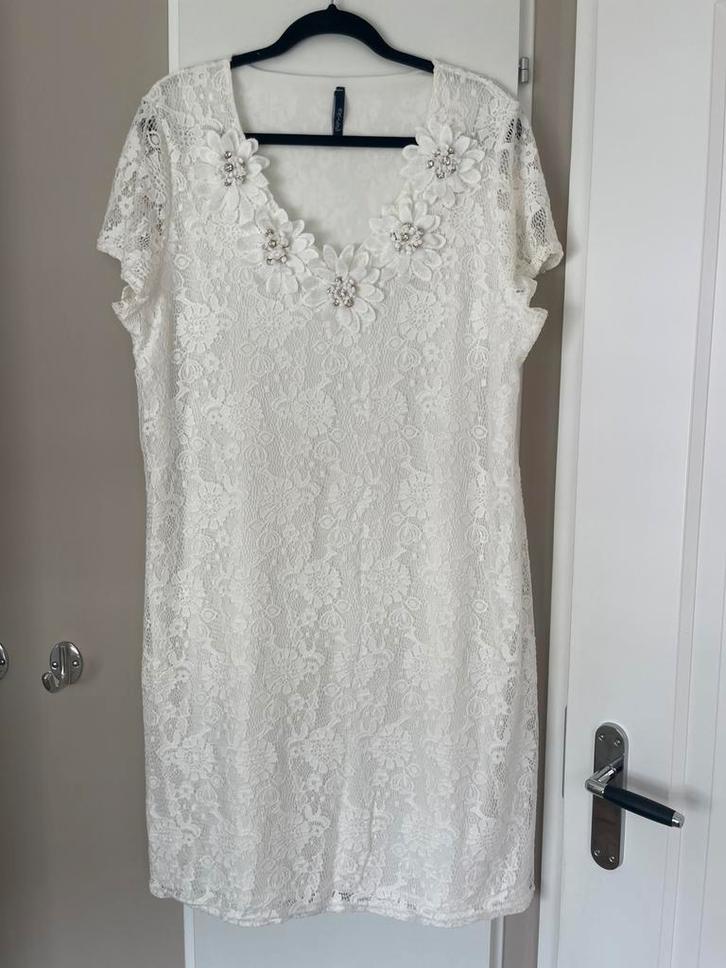 Paprika prachtige witte brocante stretch jurk maat 46 / 48, Kleding | Dames, Jurken, Zo goed als nieuw, Maat 46/48 (XL) of groter