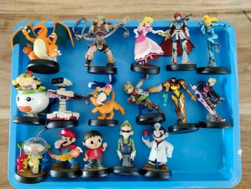 16 x super Smash Bros amiibo's  beschikbaar voor biedingen