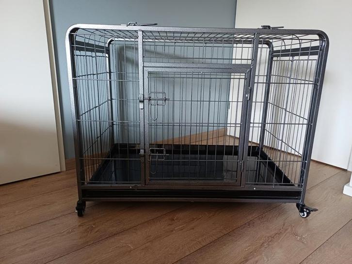 Hondenbench, heavy duty, inklapbaar, B94,5 cm x
D58 x
H76 cm, Dieren en Toebehoren, Hondenbenches, Gebruikt, Ophalen