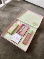 Pixi, Skinveil Powder, Primer & Mist - kadoset 1, Ophalen of Verzenden, Zo goed als nieuw, Gehele gezicht, Verzorging