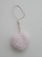 Gehaakt katoenen lichtroze hartje, Hobby en Vrije tijd, Breien en Haken, Oosterveldweg 15, 7274 DZ, Verzenden, Overige typen, Zo goed als nieuw