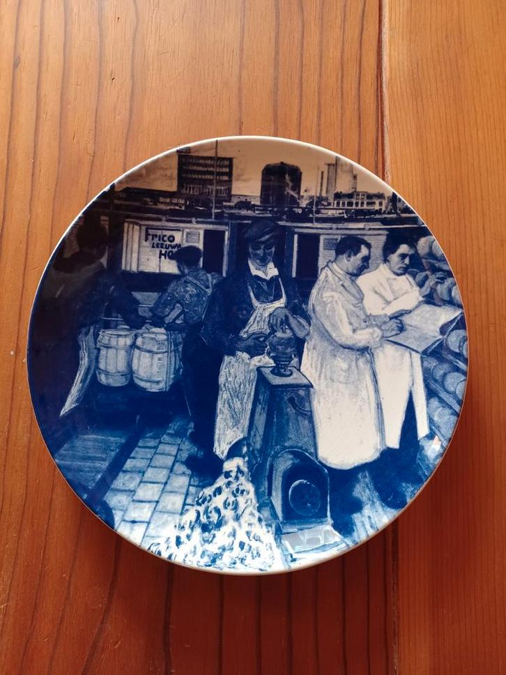 Wandbord Frico Leeuwarden - Flora Keramiek, Antiek en Kunst, Antiek | Wandborden en Tegels, Ophalen of Verzenden