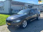 BMW 3-serie 320i Executive AUTOMAAT|NIGHT PAKKET|LEER|PDC, Achterwielaandrijving, 4 cilinders, Zwart, Bedrijf