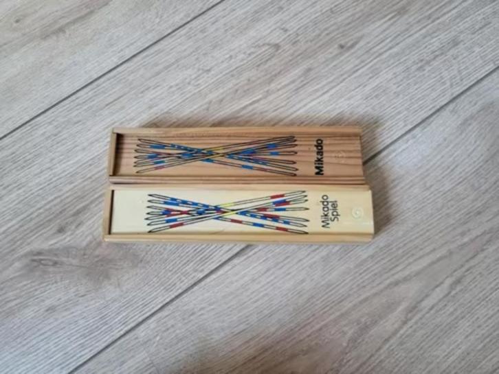 Mikado – Houten stokjes (2 doosjes), Hobby en Vrije tijd, Gezelschapsspellen | Bordspellen, Zo goed als nieuw, Een of twee spelers