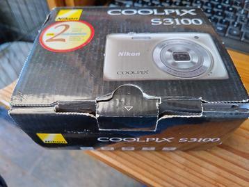 Nikon Coolpix S3100 14 megapixel  beschikbaar voor biedingen