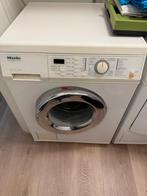 Miele Wasmachine Softtronic W485, Witgoed en Apparatuur, Wasmachines, 6 tot 8 kg, Ophalen, Gebruikt, Voorlader