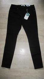 Only Carmakoma zwarte dames jeans maat 44 - L30  * Nieuw *., Zwart, Nieuw, Ophalen of Verzenden, W33 - W36 (confectie 42/44)