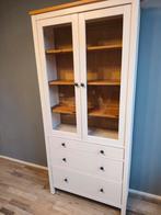 Hemnes vitrinekast met 3 lades Ikea, Huis en Inrichting, Kasten | Vitrinekasten, Ophalen, Gebruikt, 50 tot 100 cm, Ikea hemnes