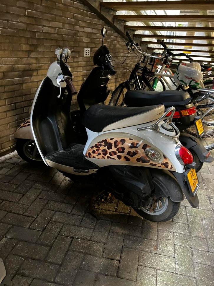 Kymco sento, Fietsen en Brommers, Scooters | Overige merken, Gebruikt, Benzine, Ophalen