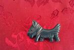 Broche. Terriër. Scotty dog Jaren '60. Plastic. Blauw/grijs., Ophalen of Verzenden, Zo goed als nieuw, Blauw, Overige materialen