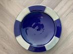 Mooie schaal uit Marokko blauw en ‘zilver’, Ophalen of Verzenden