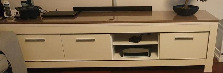 Teak Houten eettafel en salontafel & Wit Hoogglans TV Meubel, Huis en Inrichting, Kasten | Televisiemeubels, 150 tot 200 cm, 150 tot 200 cm