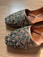 Oosterse sloffen / schoenen van leer, Ophalen of Verzenden, Zo goed als nieuw, Pantoffels of Sloffen