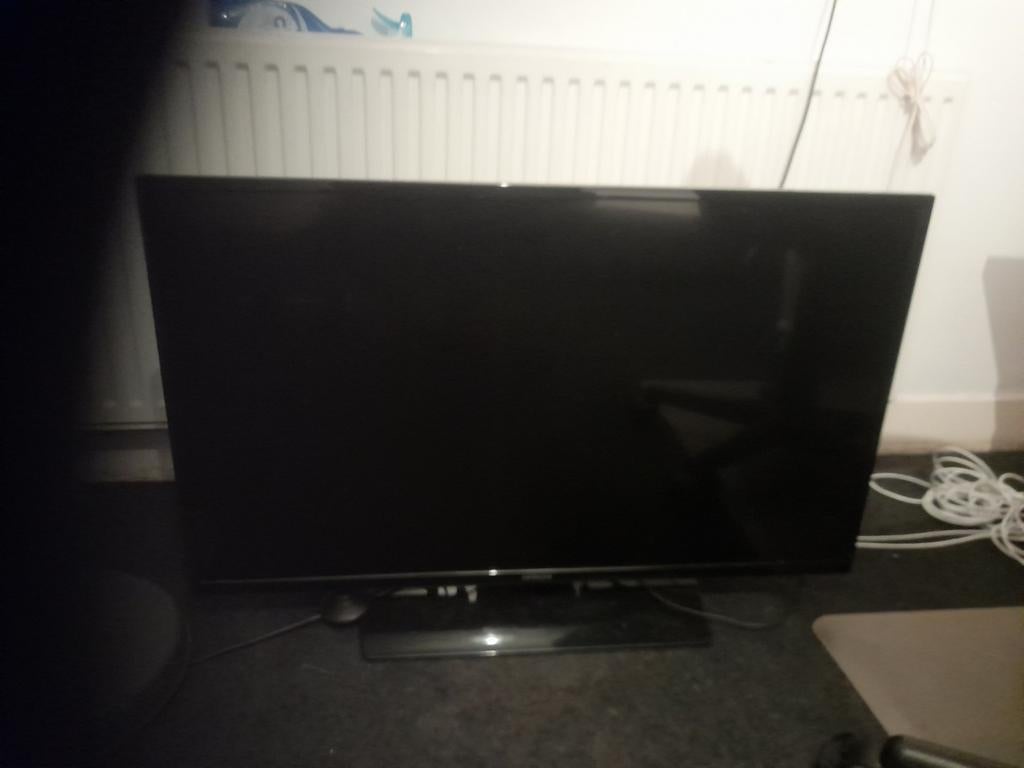 Goed werkende Hitachi TV, Audio, Tv en Foto, Televisies, Ophalen, 50 Hz, 80 tot 100 cm, Smart TV