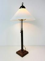 Antieke Bronzen voet met trekkoord en witte melkglas, Ophalen of Verzenden, Zo goed als nieuw, 50 tot 75 cm