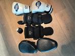 Kinder kickboks set.  Leeftijd 8 jaar, Ophalen of Verzenden, Zo goed als nieuw, Bokshandschoenen