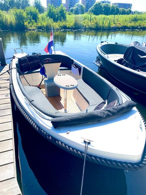 Admiral 5.30 De Luxe Sloep (2022) - In keurige staat!, Watersport en Boten, Sloepen, Zo goed als nieuw, 10 tot 30 pk, 3 tot 6 meter