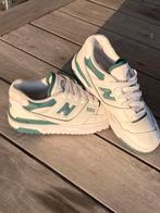 Nieuwe NEW BALANCE sneakers. Type 550., L00, Schoenen, Nieuw, Ophalen