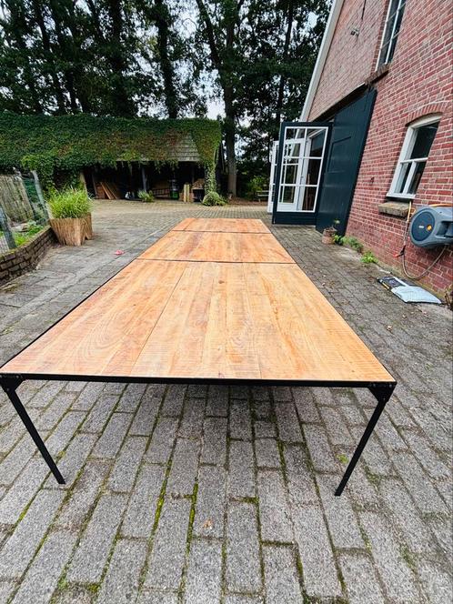 3 tafels zgan p.s. 160 x 160 , hoogte 76 cm, Tuin en Terras, Tuintafels, Zo goed als nieuw, Vierkant, Hout, Ophalen