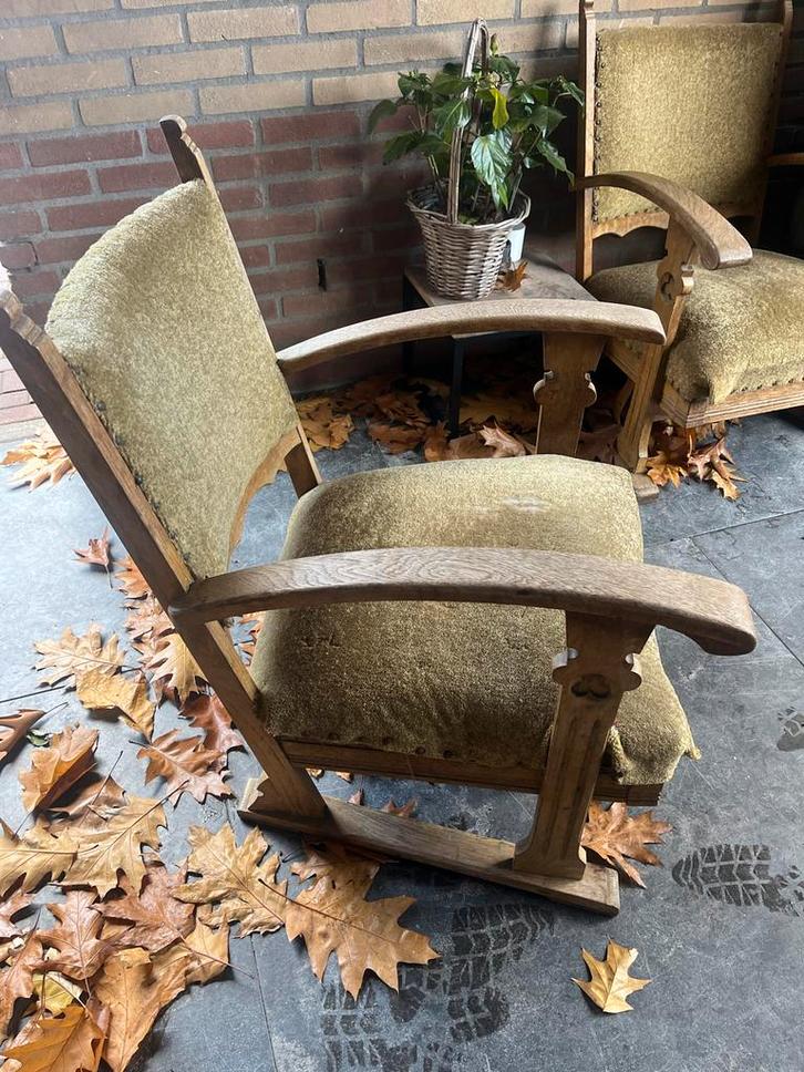 Twee oude stoeltjes, Antiek en Kunst, Antiek | Meubels | Stoelen en Banken, Ophalen