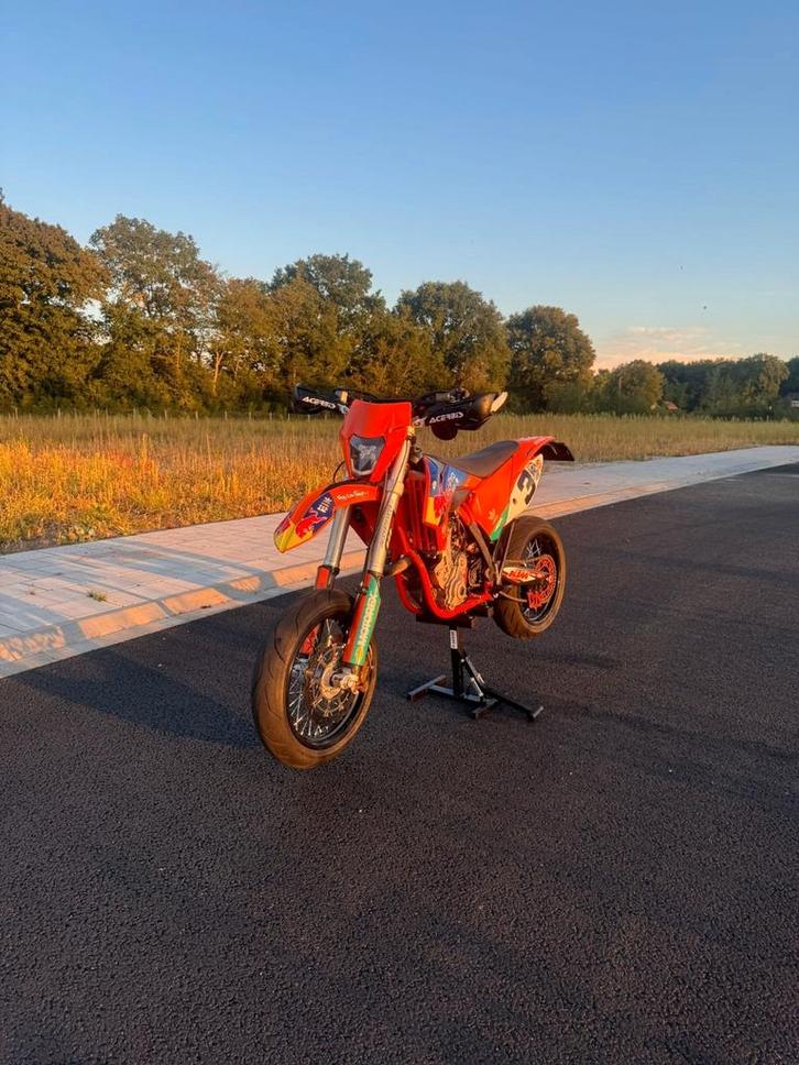 Ktm 450 exc 2011, Motoren, Motoren | KTM, Particulier, SuperMoto, 11 kW of minder, 1 cilinder, Minimaal motorrijbewijs A1, LED Verlichting