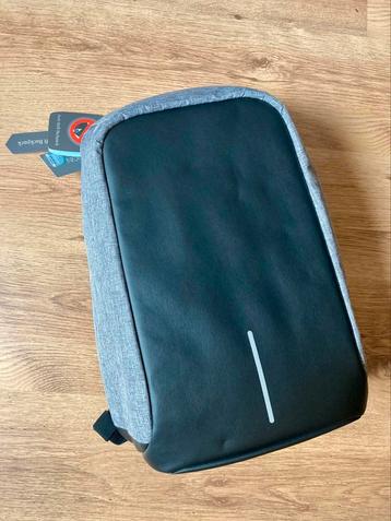 Nieuwe XD Design anti diefstal rugtas zwart/grijs beschikbaar voor biedingen