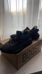 yeezy schoenen, Zwart, Nieuw, Ophalen of Verzenden, Sneakers of Gympen