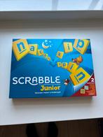 Scrabble junior nieuw, Hobby en Vrije tijd, Gezelschapsspellen | Bordspellen, Ophalen of Verzenden, Nieuw