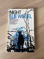 Elie Wiesel: Night, Boeken, Ophalen