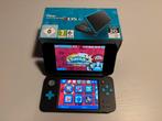 New 2DS XL met 32GB (incl. spellen en oplader), Spelcomputers en Games, Spelcomputers | Nintendo 2DS en 3DS, Met games, Blauw