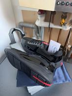 Prada cups zwart maat 43, Ophalen of Verzenden, Zo goed als nieuw