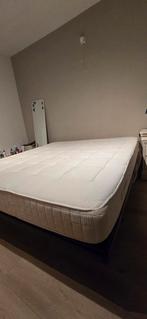Bed met pullman matras - comfortabel en in goede staat, Huis en Inrichting, Ophalen, Verstelbaar, Zwart, Tweepersoons