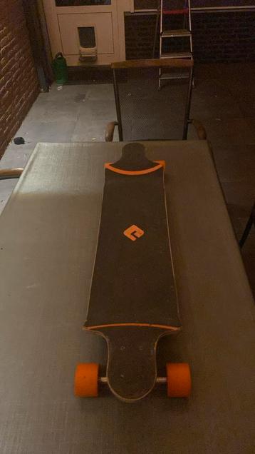 Atom drop deck longboard 41 inch oranje beschikbaar voor biedingen