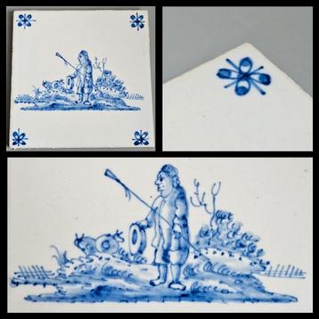 Tegel in blauw-wit,  herdertegel,  spinnekop hoekmotieven  beschikbaar voor biedingen