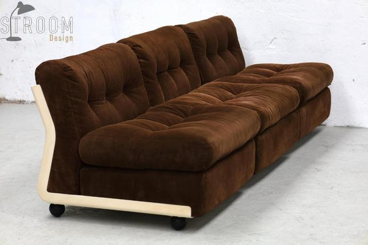 C&B Italia Amanta Jaren 70 Fauteuils Chairs Vintage Design, Huis en Inrichting, Banken | Complete zithoeken, Gebruikt, Kunststof