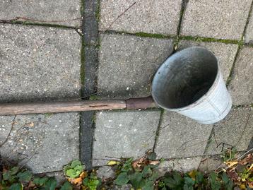 Zinken schepemmer brocant beschikbaar voor biedingen