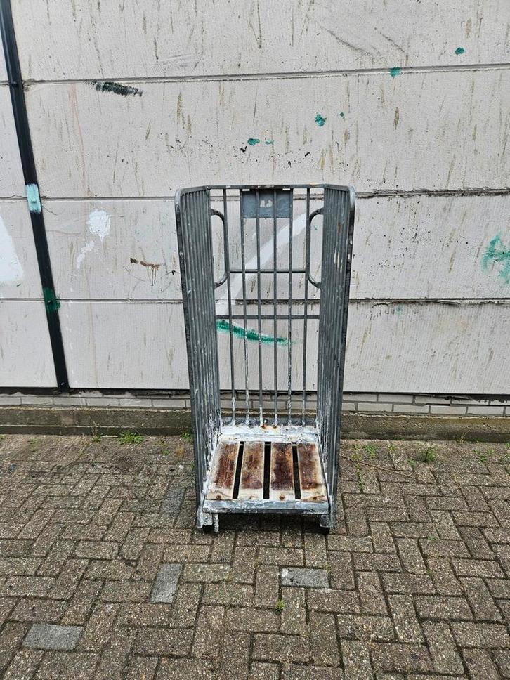 Gebruikte Rolcontainer - Ideaal voor Transport, Doe-het-zelf en Verbouw, Transportwagens, Ophalen