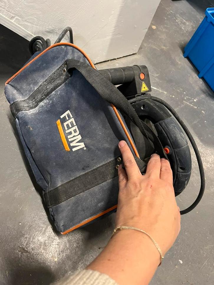 Ferm sleuvenfrees, Doe-het-zelf en Verbouw, Gereedschap | Lasapparaten, Zo goed als nieuw, Overige typen, Minder dan 150 ampère