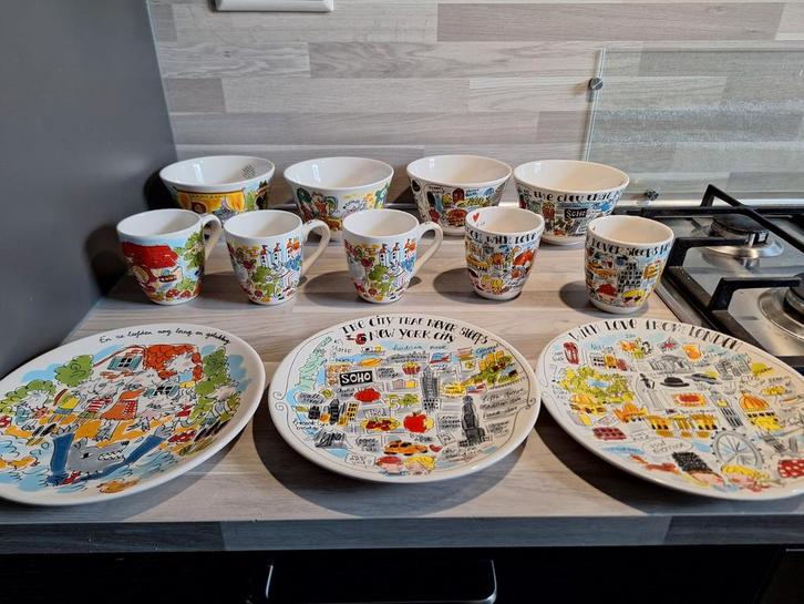 Blond Amsterdam Servies o.a. efteling, Huis en Inrichting, Keuken | Servies, Gebruikt, Compleet servies, Blond Amsterdam, Aardewerk