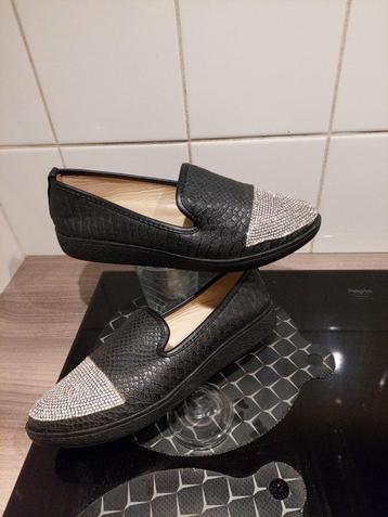 Instappers Juliet 37 zwart +zilver lichtgewicht 1xGedragen. beschikbaar voor biedingen