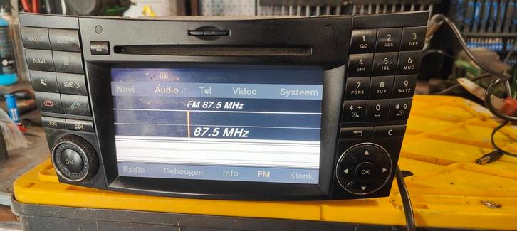 Mercedes ntg2.5 command dvd versie (pixel schade), Auto diversen, Autoradio's, Gebruikt, Ophalen of Verzenden