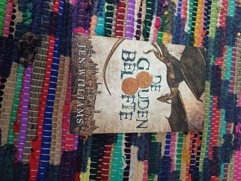 2 fantasy boeken, Raymond E Feist en Jen Williams, Boeken, Fantasy, Zo goed als nieuw, Ophalen of Verzenden