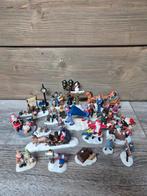 Kerstdorp figuren set van 24 kersthuisjes, Diversen, Kerst, Ophalen of Verzenden, Zo goed als nieuw
