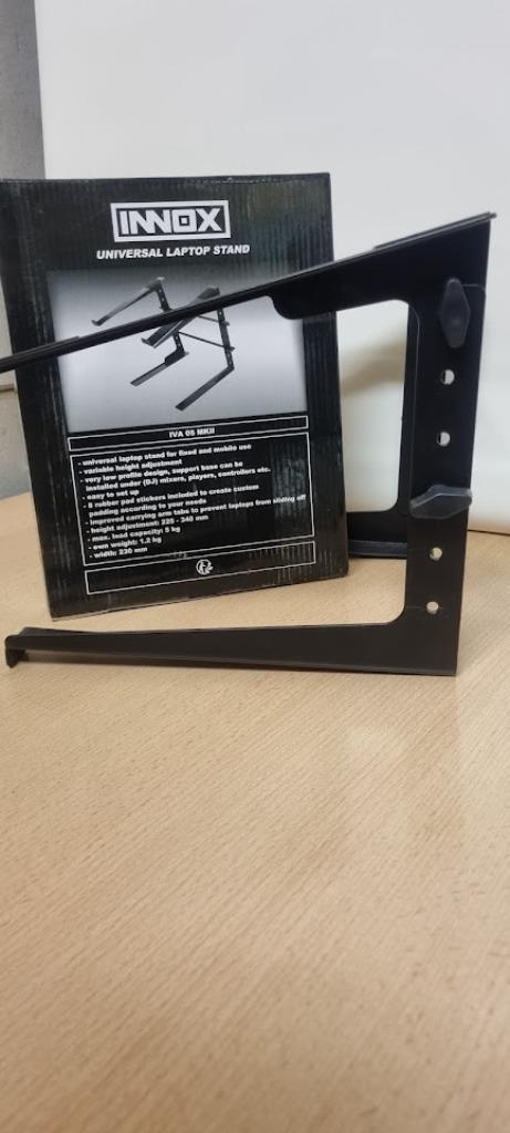 laptopstandaards Innox IVA 05 MKII, Computers en Software, Laptopstandaarden, Nieuw, Ophalen of Verzenden