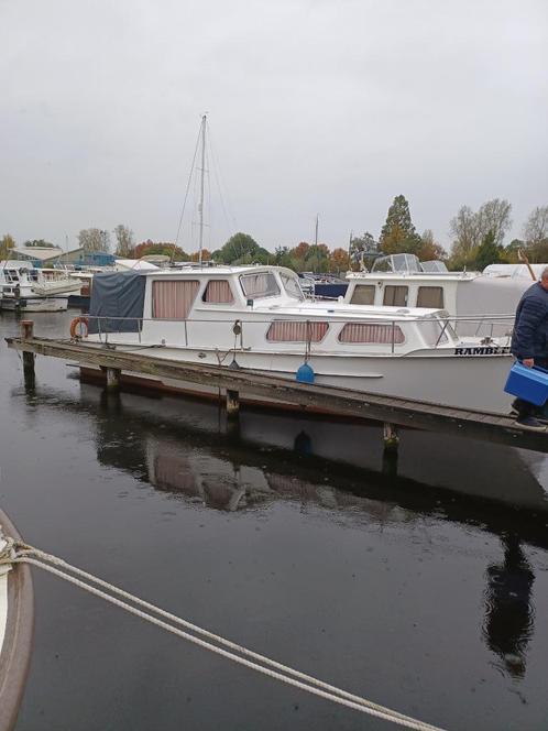 motorkruiser, Watersport en Boten, Motorboten en Motorjachten, Gebruikt, Staal, 9 tot 12 meter, Diesel, Binnenboordmotor, 30 tot 50 pk